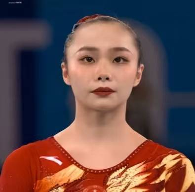 开云体育下载APP-体操女神芦玉菲：比刘璇还美，25岁悄然成妈妈，孩子父亲竟是他！|全运会|亚运会|运动员|赛场|粉丝_新浪体育_新浪新闻